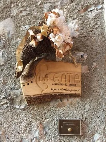 Da Gata Apartment E Rooms Moerna