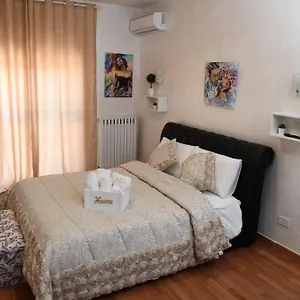  Privatunterkunft Casa Donna Di Cuori Italien